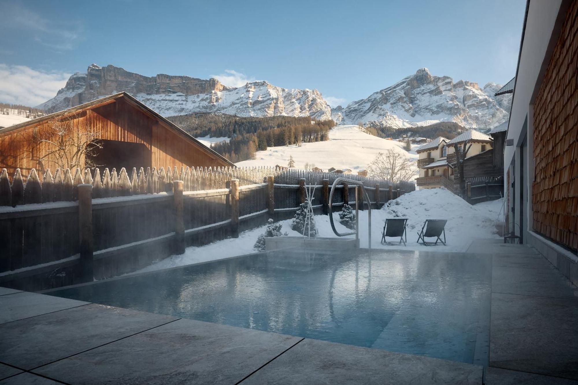 Hotel Des Alpes La Villa  Exterior foto